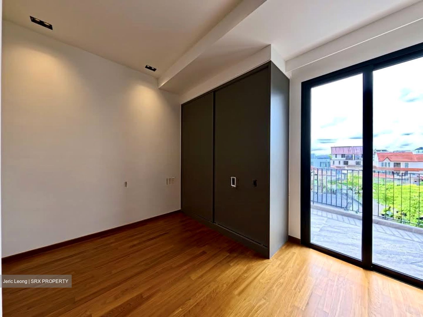 Sembawang Straits Estate (D27), Terrace #584977071
